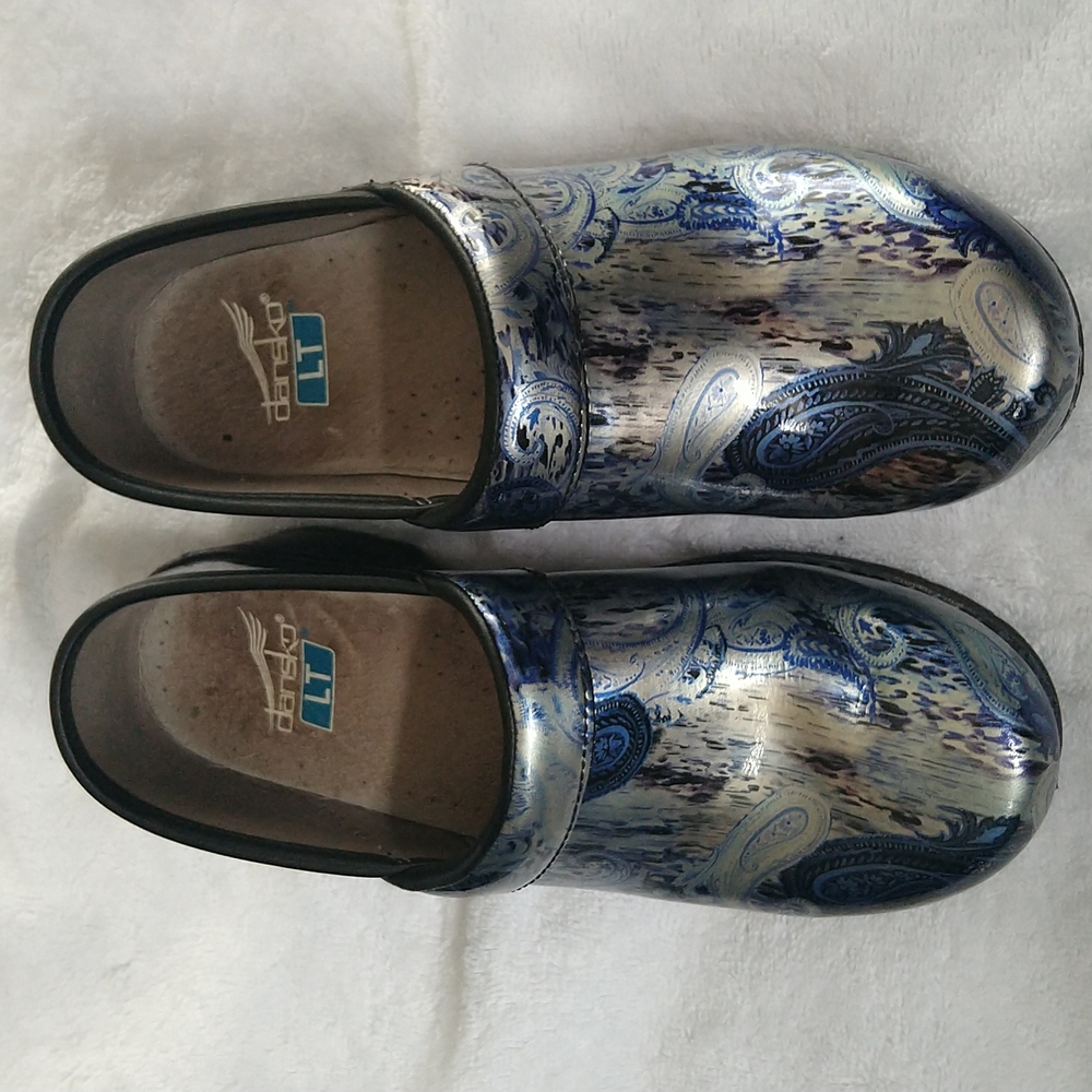 Dansko LT Pro Nursing Clogs